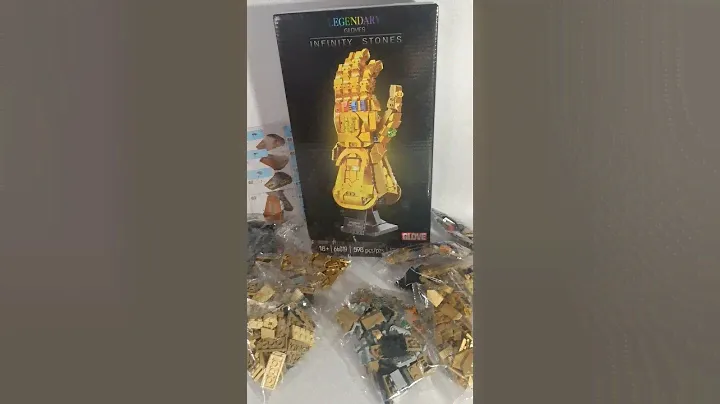 Что внутри аналога LEGO Super Heroes 76191 Перчатка бесконечности #lego #superhero #avengers
