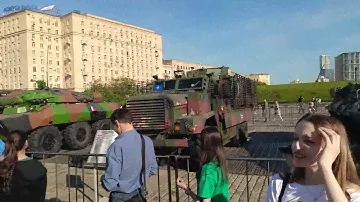 Выставка военной трофейной технике 2 exhibition of captured military equipment#tank #metal #leopard